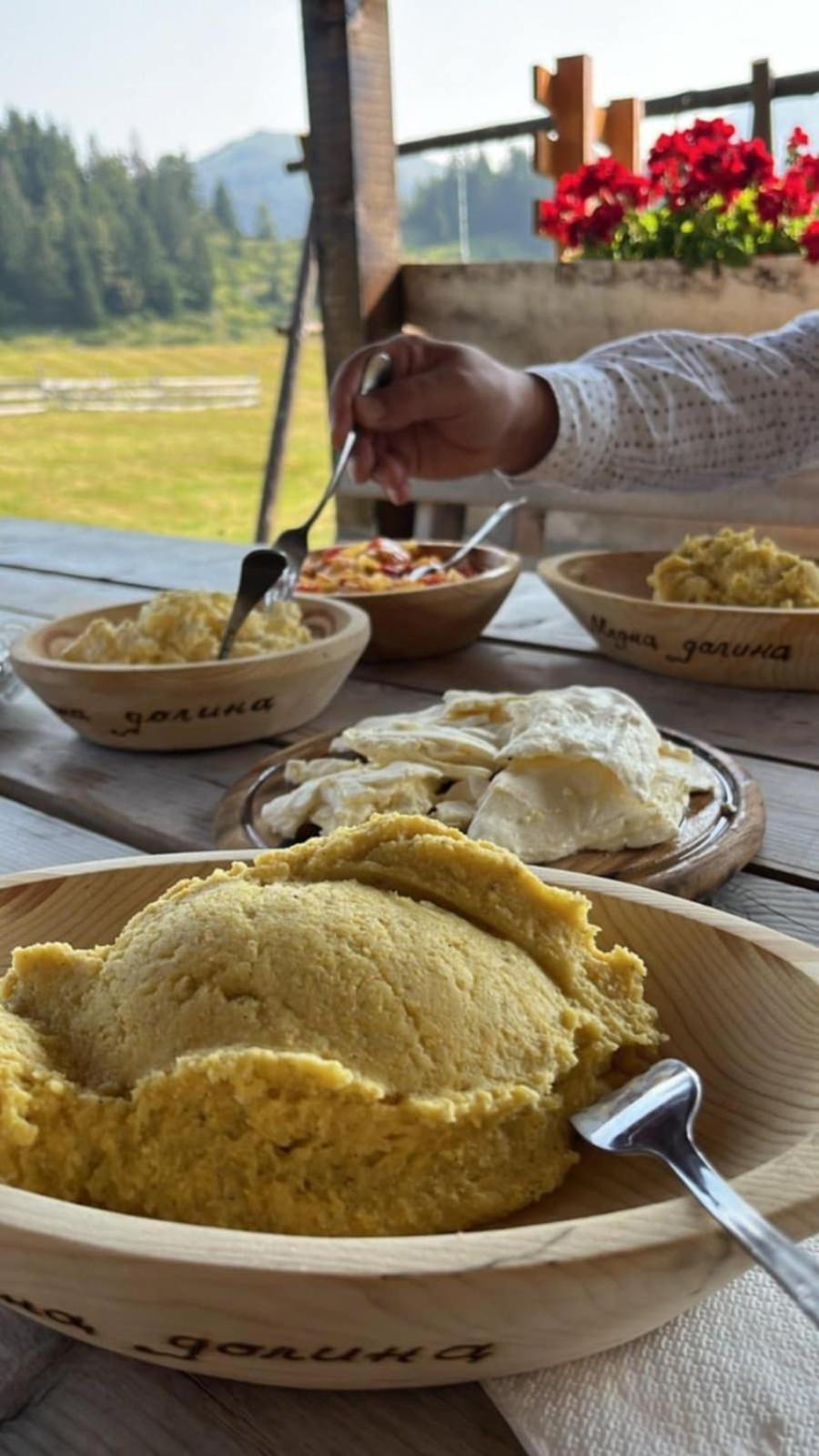 Katun Siska Medna Dolina Villa เบราเน ภายนอก รูปภาพ